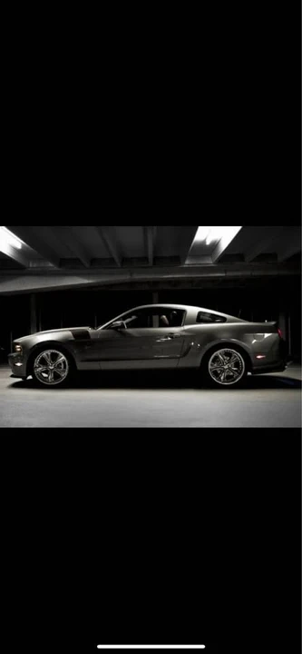 2010 Ford S197 Mustang - Image 4 of 6