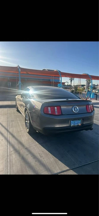 2010 Ford S197 Mustang - Image 3 of 6