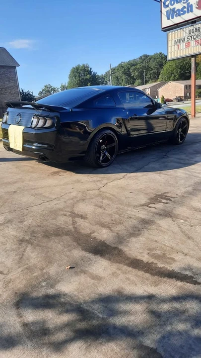 2010 Ford S197 Mustang - Image 3 of 11