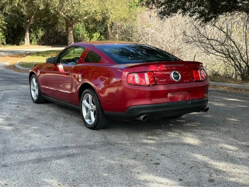2010 Ford S197 Mustang - Image 9 of 20