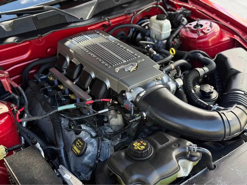 2010 Ford S197 Mustang - Image 2 of 20