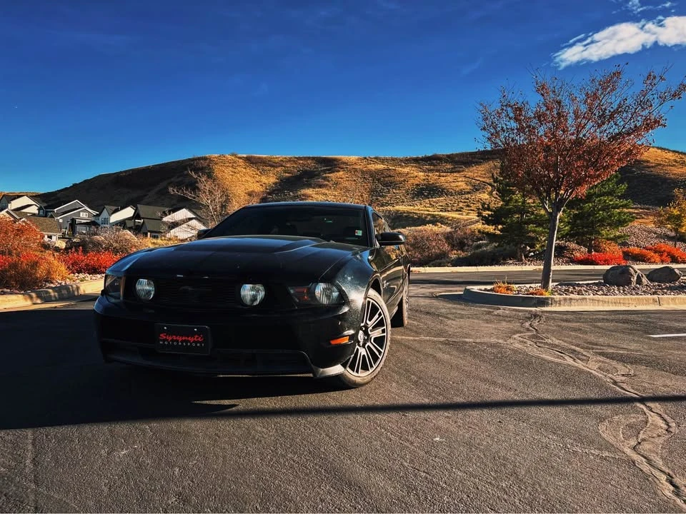 2010 Ford S197 Mustang - Image 2 of 11