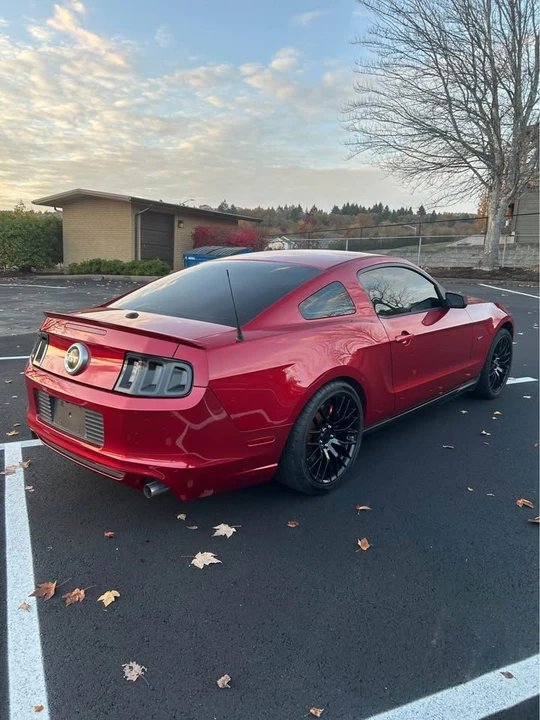 2010 Ford S197 Mustang - Image 9 of 20