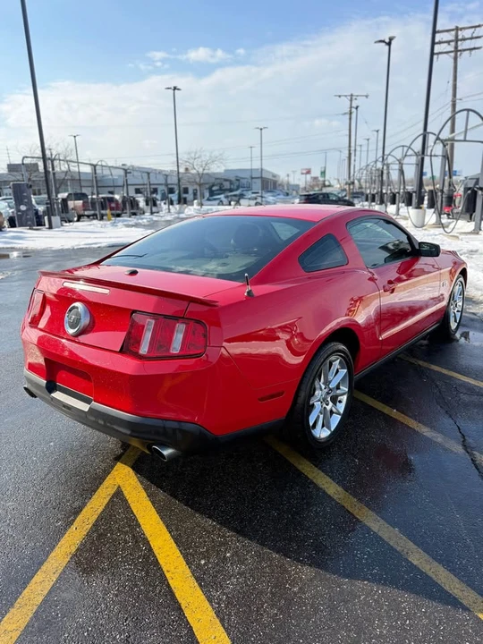 2010 Ford S197 Mustang - Image 4 of 19