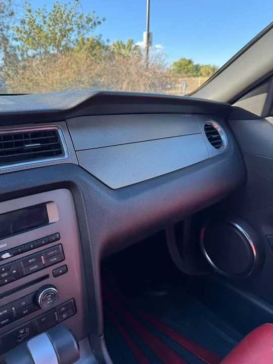 2010 Ford S197 Mustang - Image 11 of 20