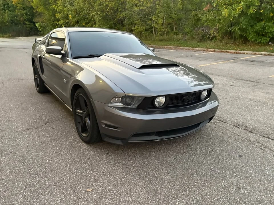 2010 Ford S197 Mustang - Image 2 of 9