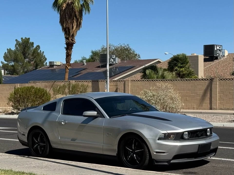 2010 Ford S197 Mustang - Image 11 of 18