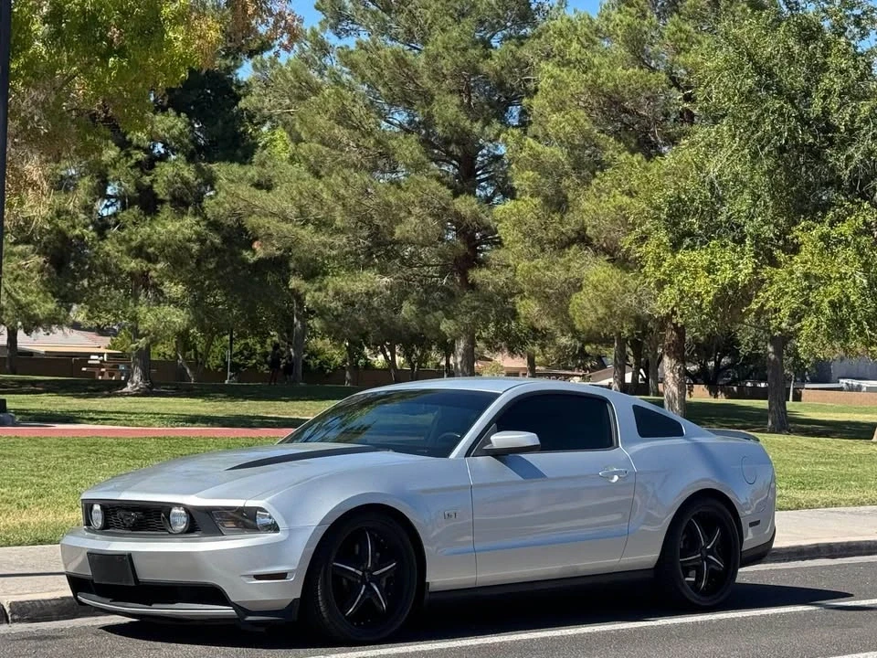 2010 Ford S197 Mustang - Image 3 of 18
