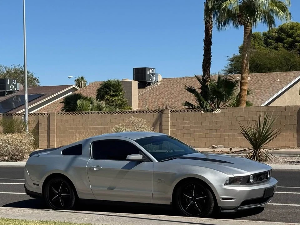 2010 Ford S197 Mustang - Image 10 of 18