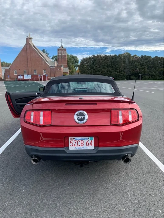 2010 Ford S197 Mustang - Image 3 of 7