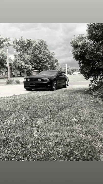 2010 Ford S197 Mustang - Image 5 of 6