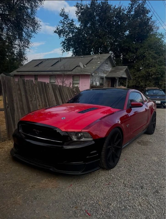 2010 Ford S197 Mustang - Image 3 of 9