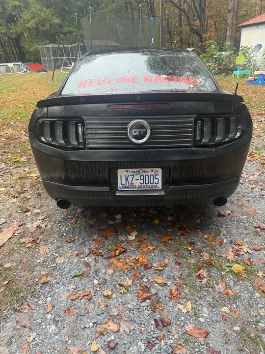 2010 Ford S197 Mustang - Image 3 of 5