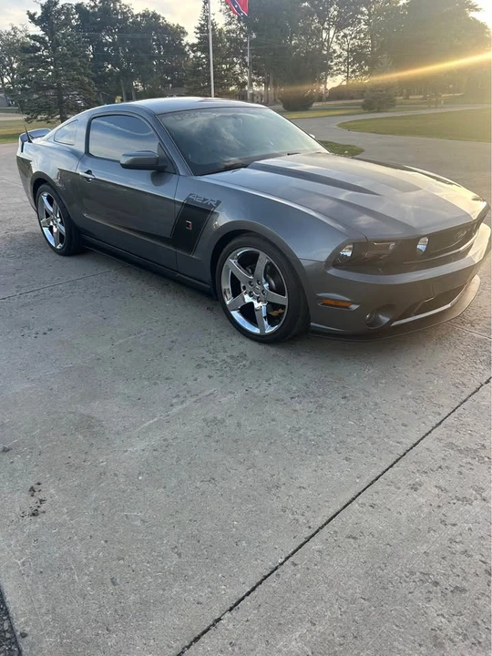 2010 Ford S197 Mustang - Image 3 of 8