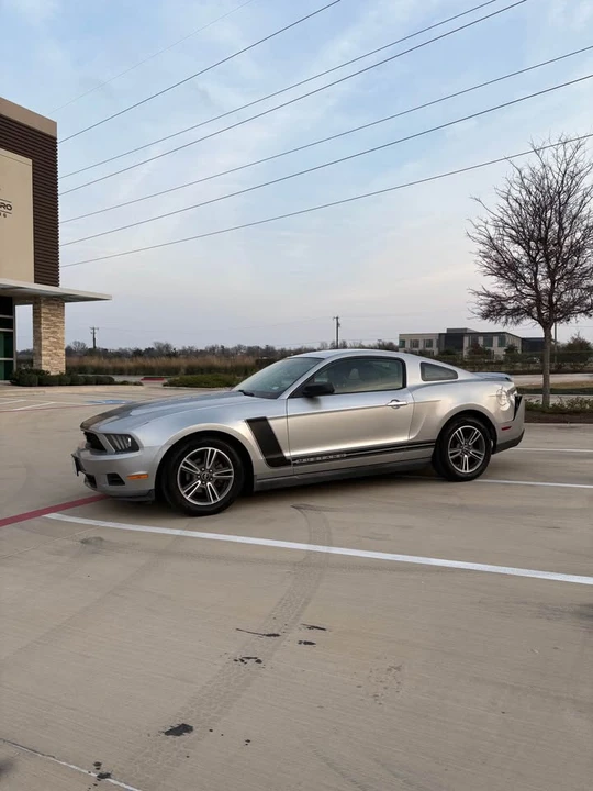 2010 Ford S197 Mustang - Image 8 of 18
