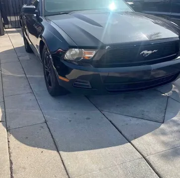 2010 Ford Mustang V6