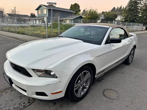 2010 Ford Mustang V6 Convertible