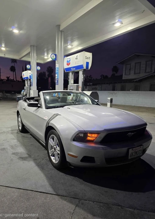 2010 Ford S197 Mustang - Image 9 of 9