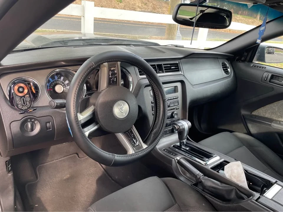 2010 Ford S197 Mustang - Image 5 of 5