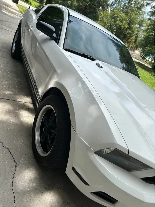 2010 Ford S197 Mustang - Image 3 of 6