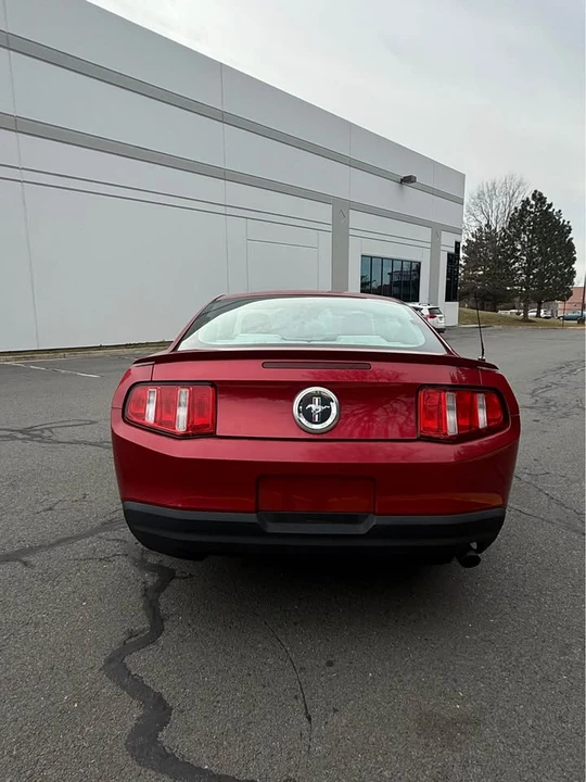 2010 Ford S197 Mustang - Image 7 of 17