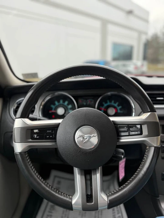 2010 Ford S197 Mustang - Image 16 of 17