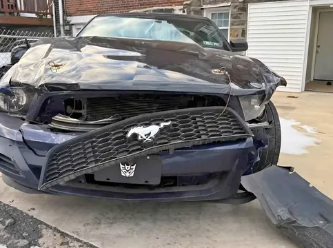 2010 Ford Mustang V6 Coupe