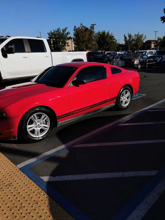2010 Ford S197 Mustang - Image 5 of 5