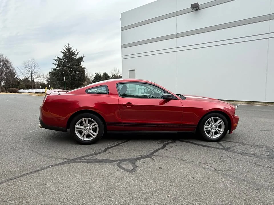 2010 Ford S197 Mustang - Image 5 of 17