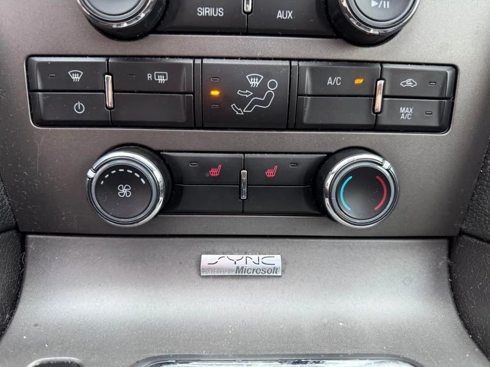 2010 Ford S197 Mustang - Image 11 of 13