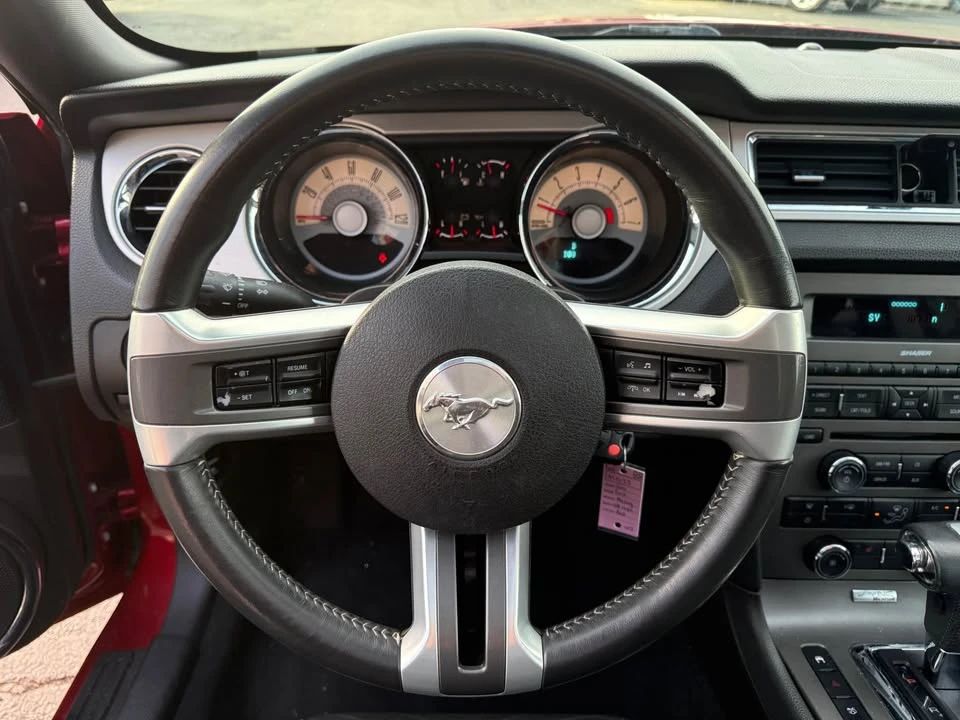 2010 Ford S197 Mustang - Image 8 of 13