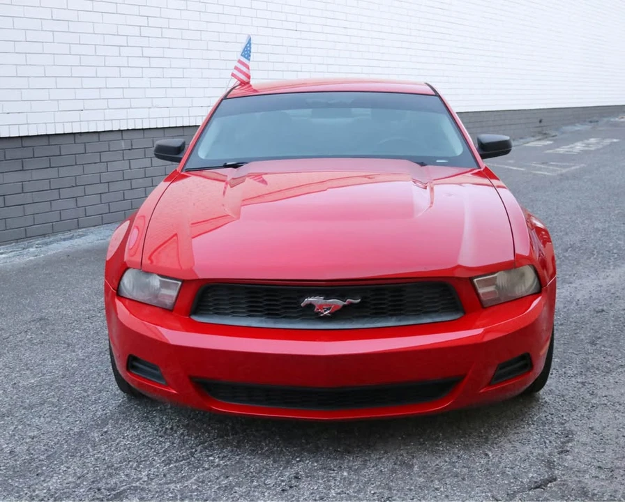 2010 Ford S197 Mustang - Image 2 of 12
