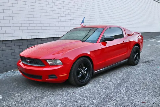 2010 Ford Mustang V6 Premium Coupe