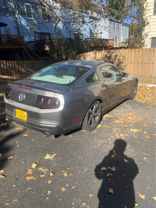 2010 Ford S197 Mustang - Image 5 of 14