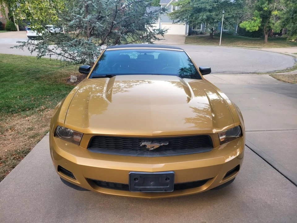 2010 Ford S197 Mustang - Image 5 of 18