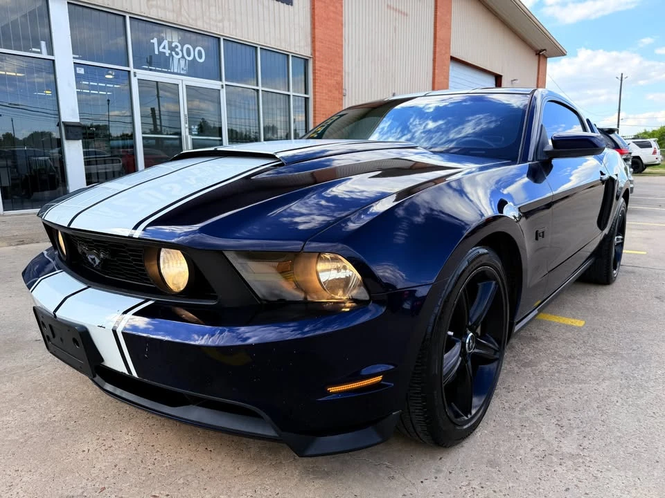 2010 Ford S197 Mustang - Image 2 of 19