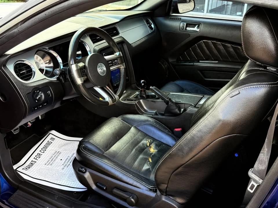 2010 Ford S197 Mustang - Image 9 of 19