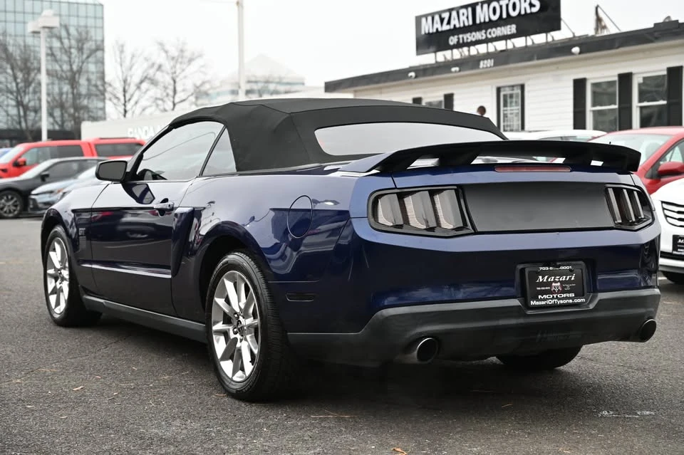 2010 Ford S197 Mustang - Image 8 of 20