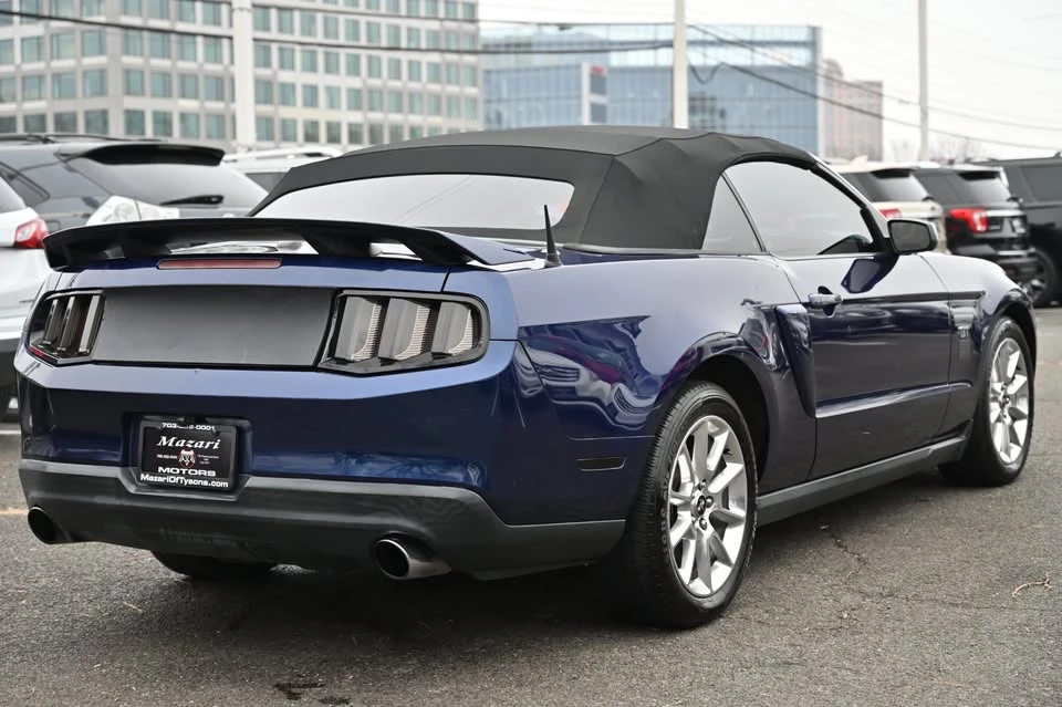 2010 Ford S197 Mustang - Image 7 of 20