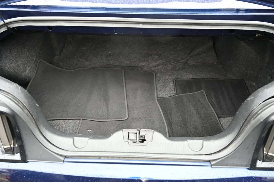 2010 Ford S197 Mustang - Image 19 of 20