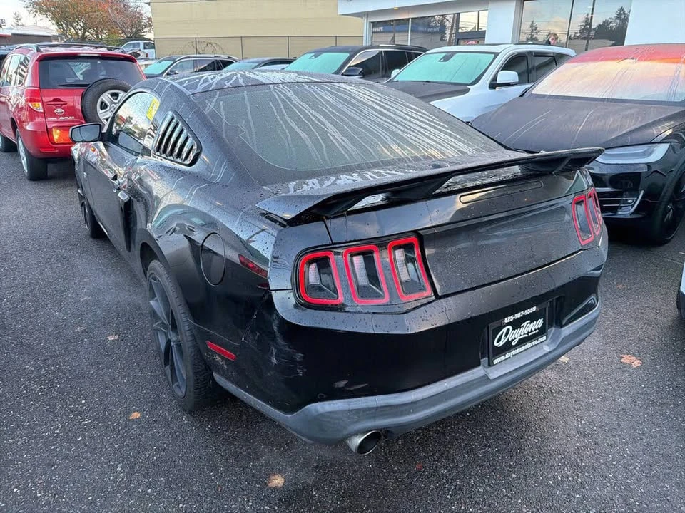 2010 Ford S197 Mustang - Image 2 of 6
