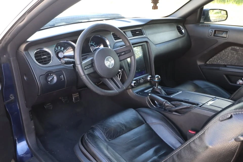 2010 Ford S197 Mustang - Image 8 of 20