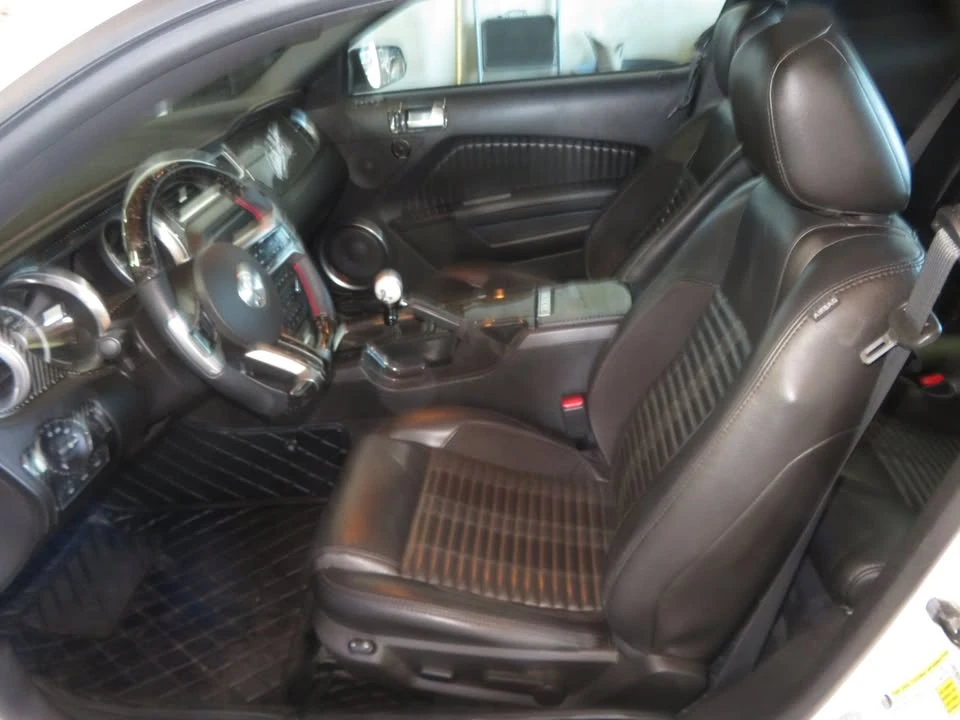 2010 Ford S197 Mustang - Image 18 of 20