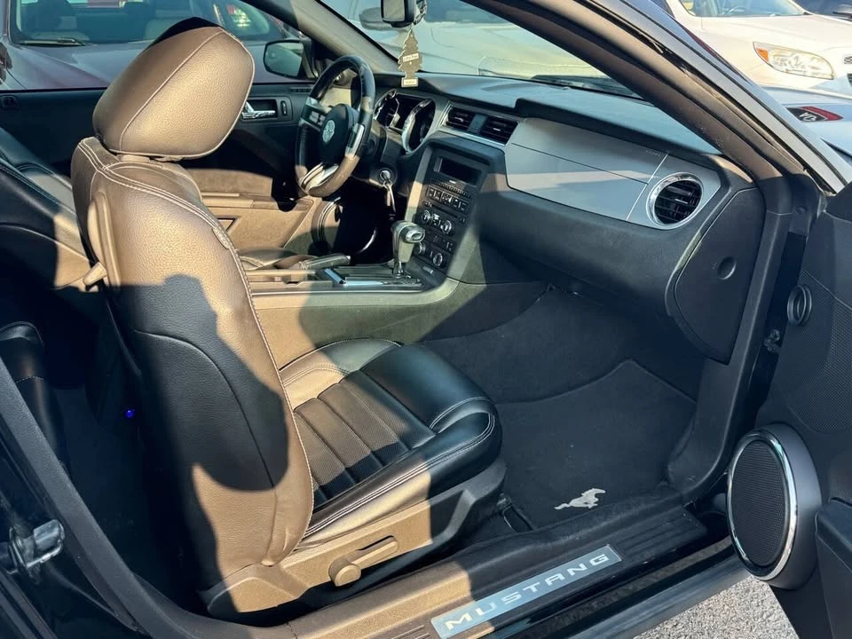 2010 Ford S197 Mustang - Image 6 of 20