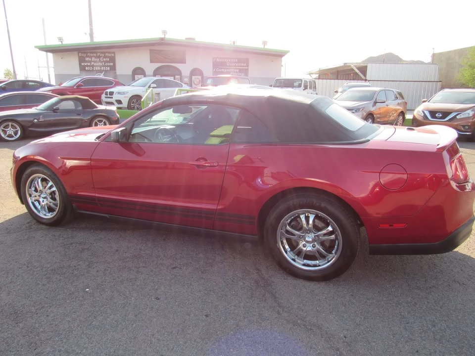 2010 Ford S197 Mustang - Image 6 of 19