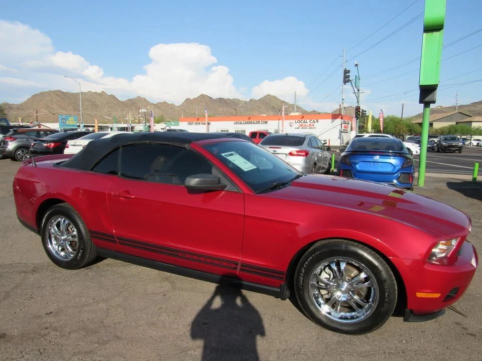 2010 Ford S197 Mustang - Image 10 of 19