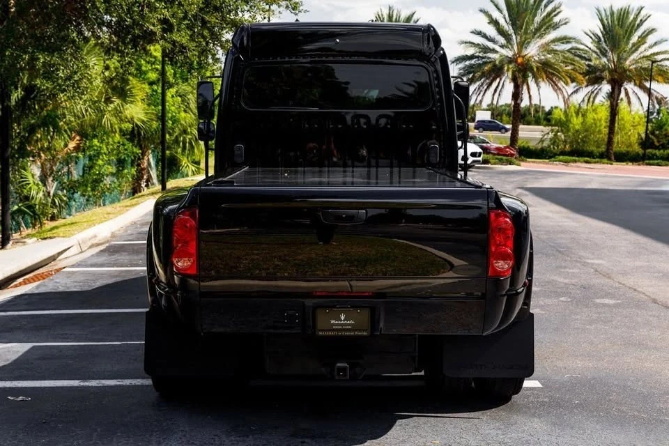 2010 Freightliner - Image 9 of 20