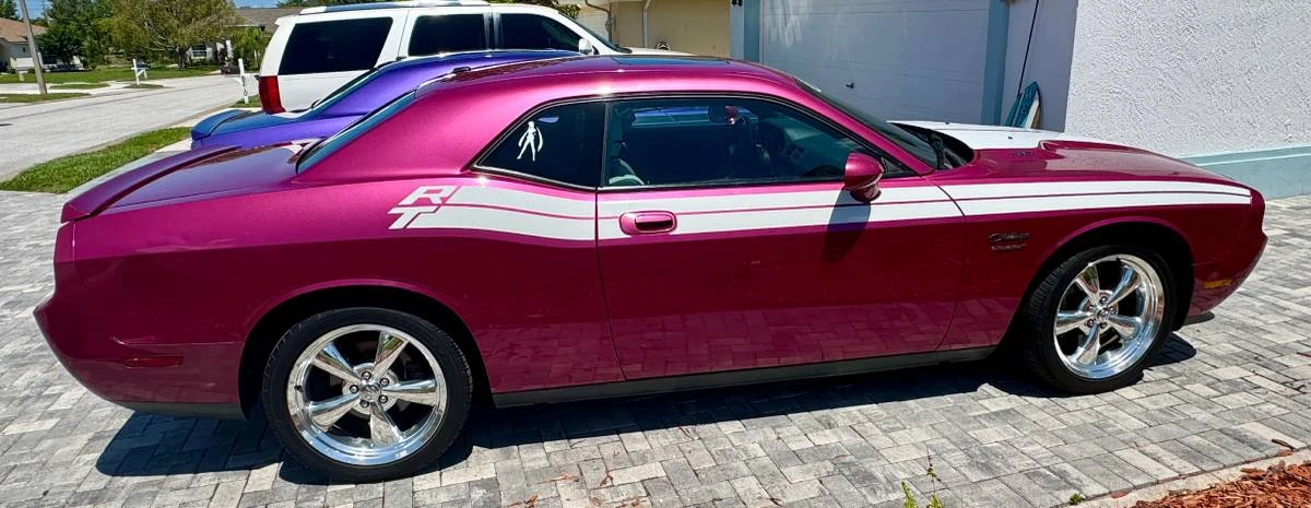 2010 Dodge Challenger 3rd Gen - Image 2 of 17