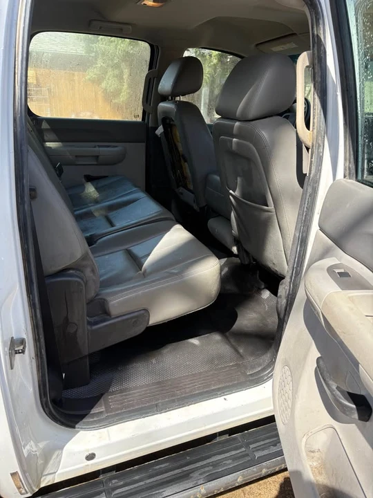 2010 GMC Sierra Heavy Duty 3rd Gen - Image 10 of 10