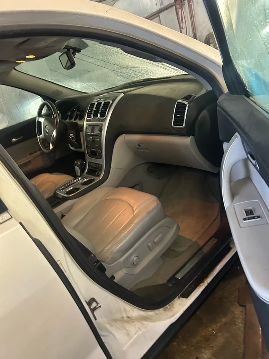 2010 GMC Acadia - Image 10 of 10